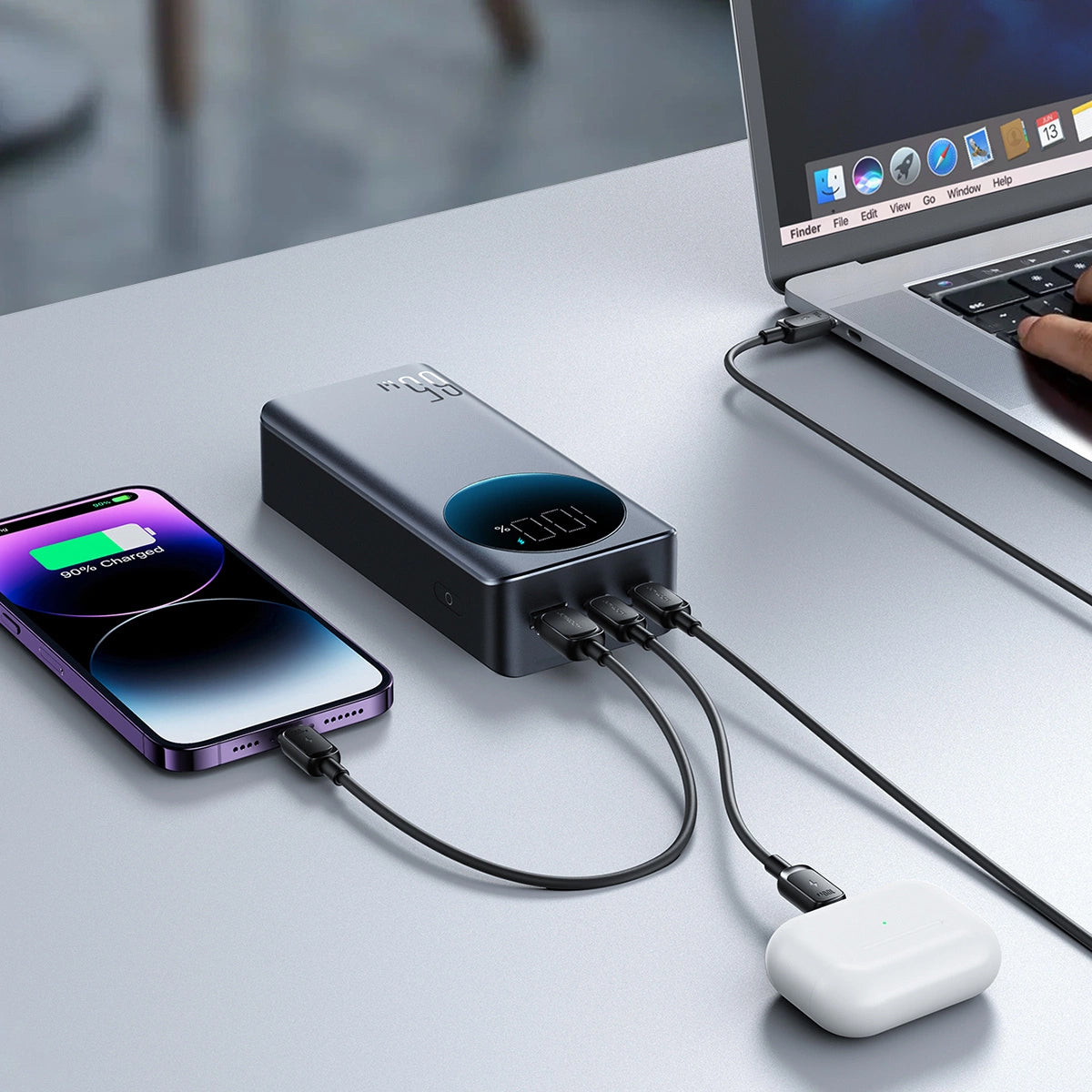 Zewnętrzna bateria Joyroom JR-PBF05, 30000mAh, 65W, QC + PD, 1 x USB-A - 2 x USB-C, Czarna