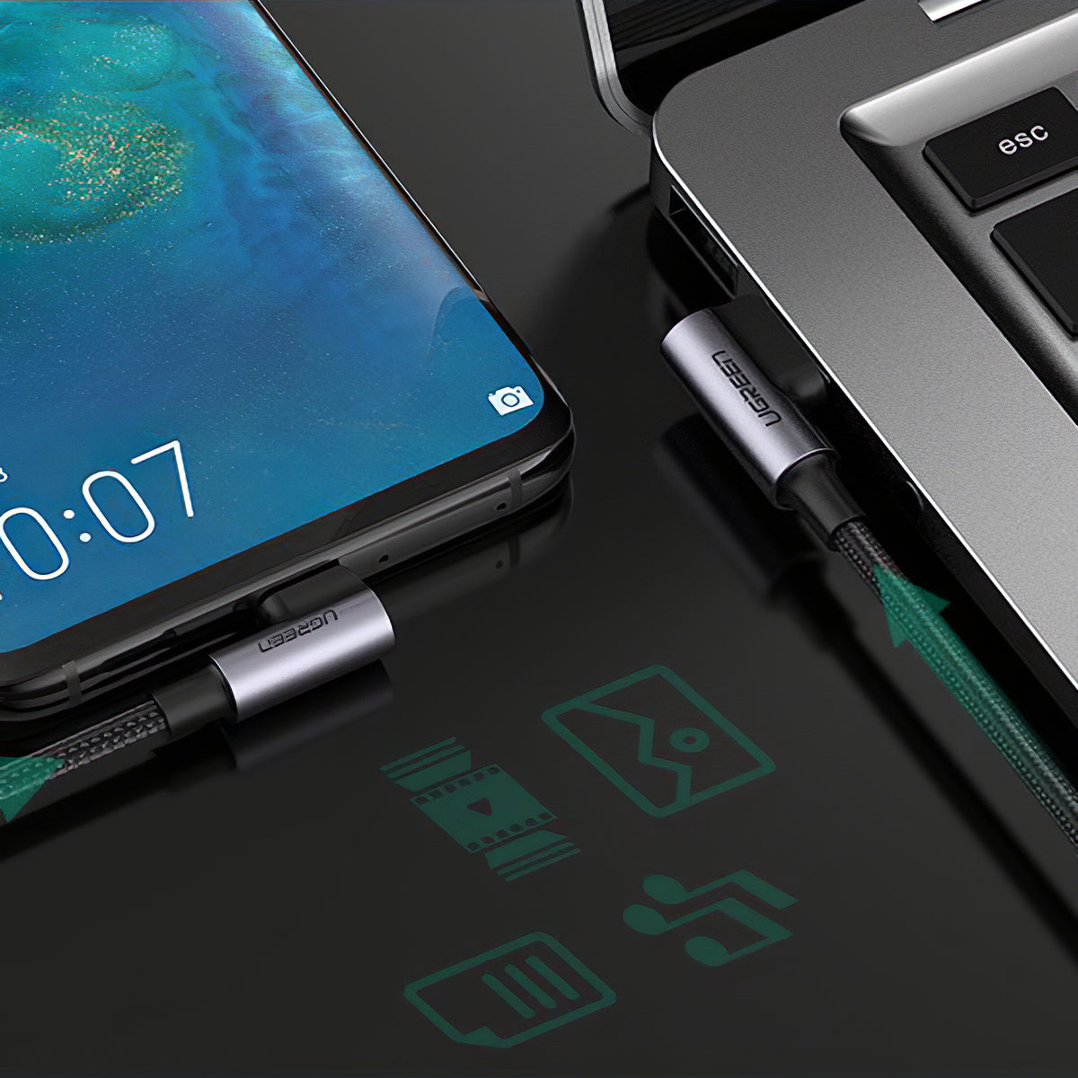 Kabel do danych i ładowania USB-A - USB-C UGREEN US176 Angled, 18W, 2m, Czarny