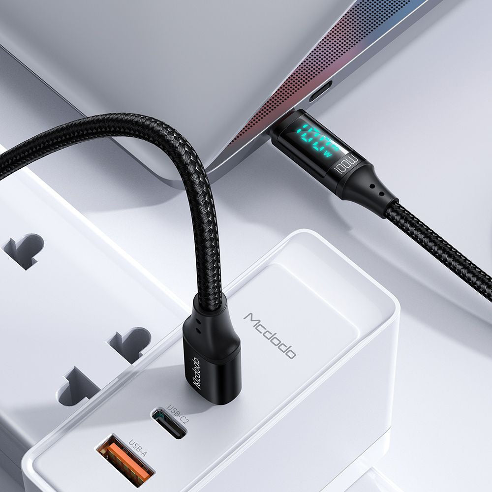 Kabel do danych i ładowania USB-C - USB-C McDodo CA-1100 Display, 100W, 1.2m, Czarny