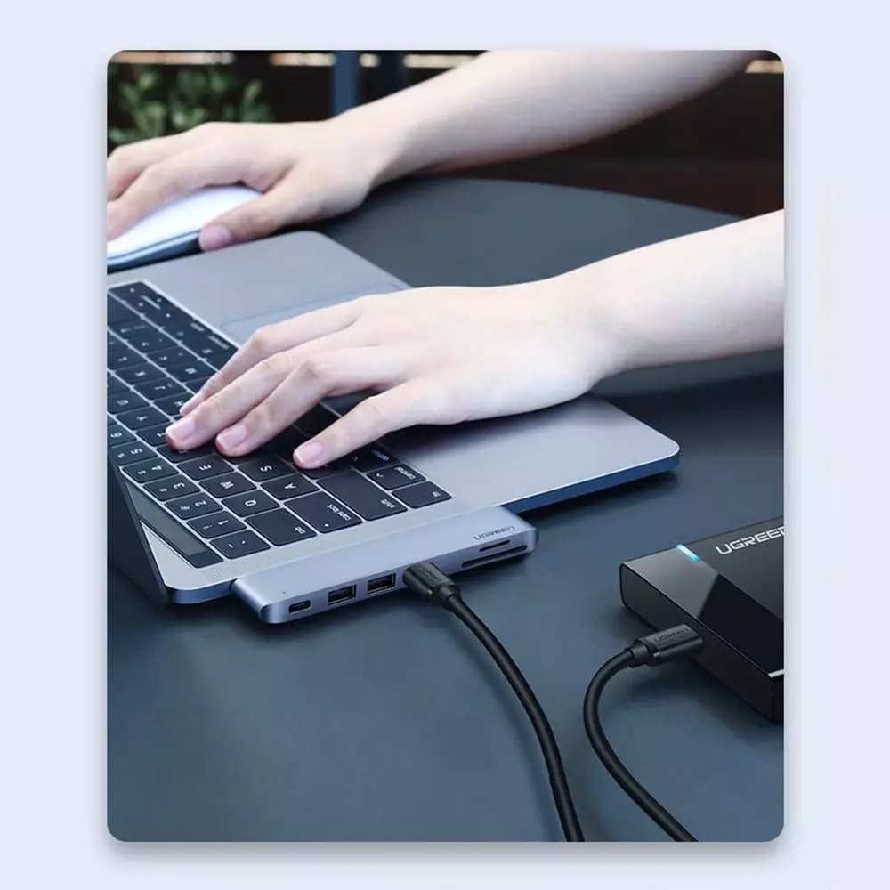 Hub USB-C UGREEN CM251 dla Apple MacBook Pro / Air, 3 x USB-A 3.0 - 1 x USB-C - 1 x SD - 1 x microSD, Szary