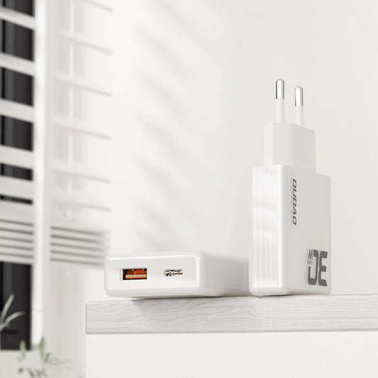 Dudao A30EUT Kabel USB-C Ładowarka sieciowa, 30W, 3A, 1 x USB-A - 1 x USB-C, biały