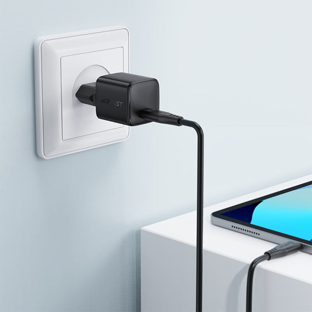 Ładowarka sieciowa z kablem USB-C Acefast A118, 30W, 3A, 1 x USB-C, Czarna