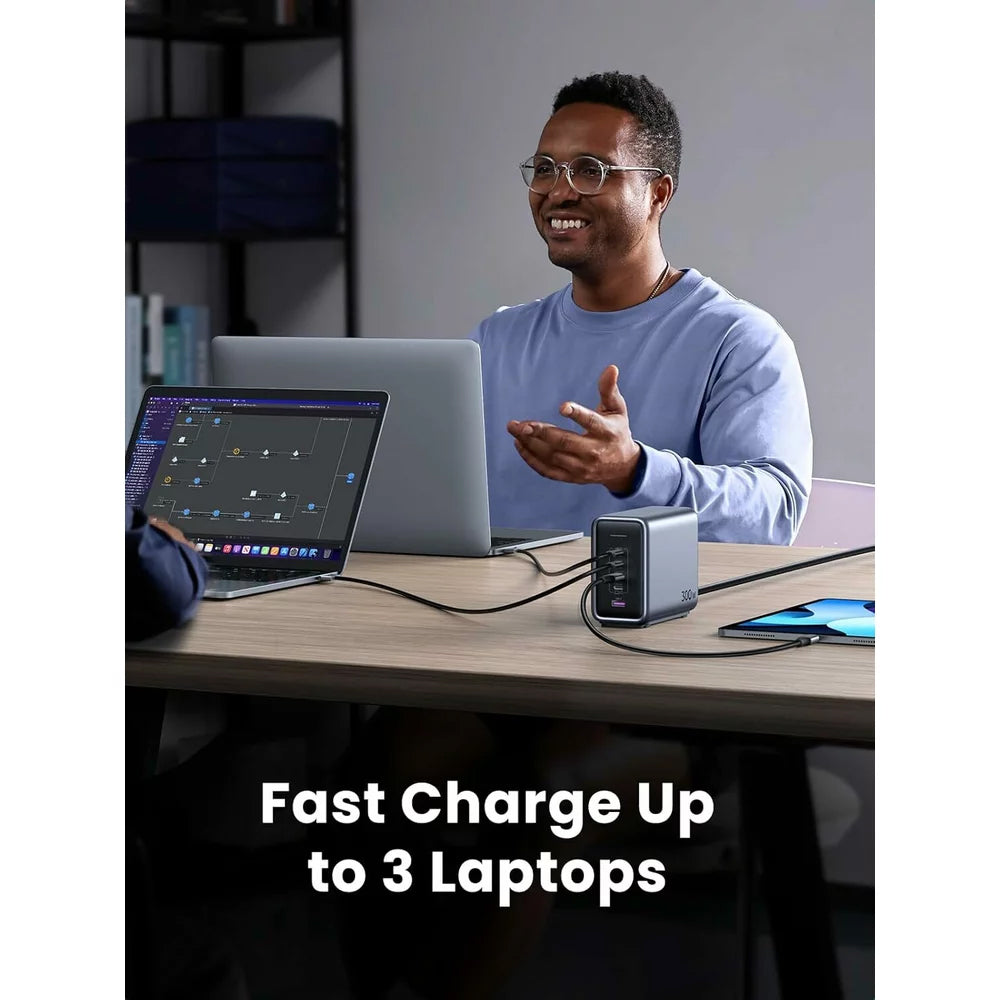 Stacja ładująca UGREEN CD333 Nexode, 300W, 5A, 1 x USB-A - 4 x USB-C, szara