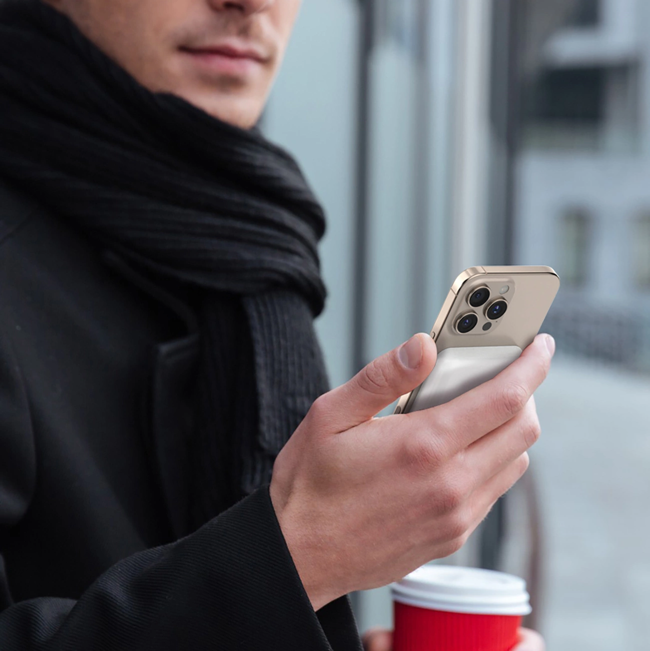 Zewnętrzna bateria bezprzewodowa Dudao K26s, 5000mAh, 20W, PD + FQI, 1 x QI - 1 x USB-C, Biała