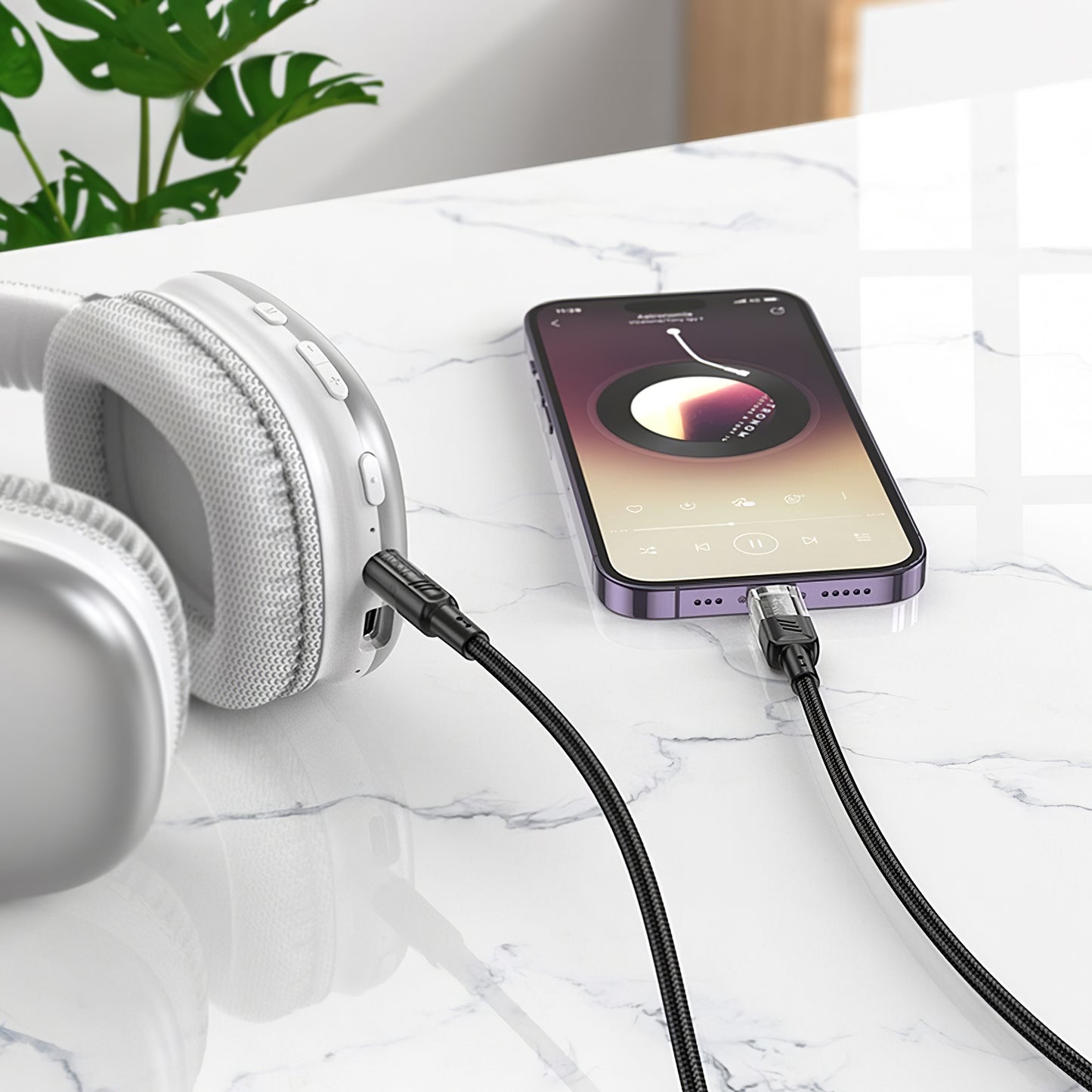 Kabel Audio Lightning - 3.5mm HOCO UPA27, 1.2m, Czarny