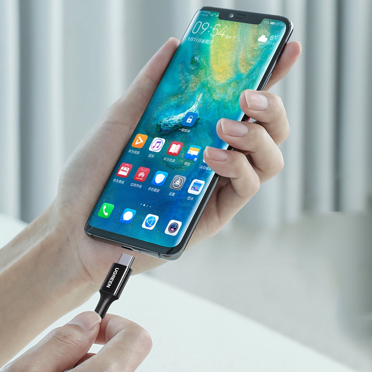 Kabel do danych i ładowania USB-C - USB-C UGREEN US300, 100W, 2m, Biały