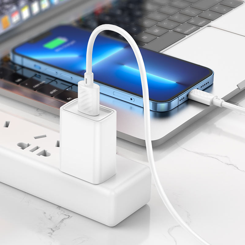 Kabel do danych i ładowania USB-A - Lightning HOCO X88, 18W, 2m, biały