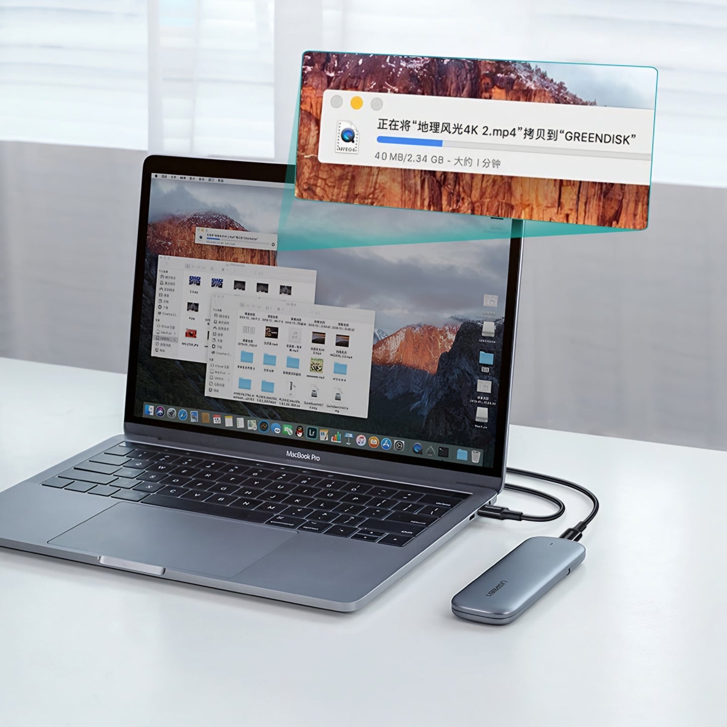 Kabel do danych i ładowania USB-C - USB-C UGREEN US300, 100W, 2m, Biały