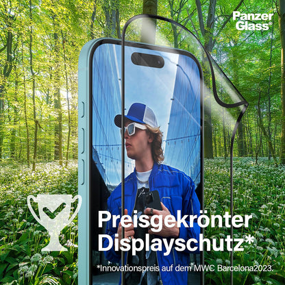 Folia ochronna do ekranu PanzerGlass Ultra-Wide Fit EyeCare dla Apple iPhone 16 / 15, Hartowane szkło, Pełne klejenie, Czarna
