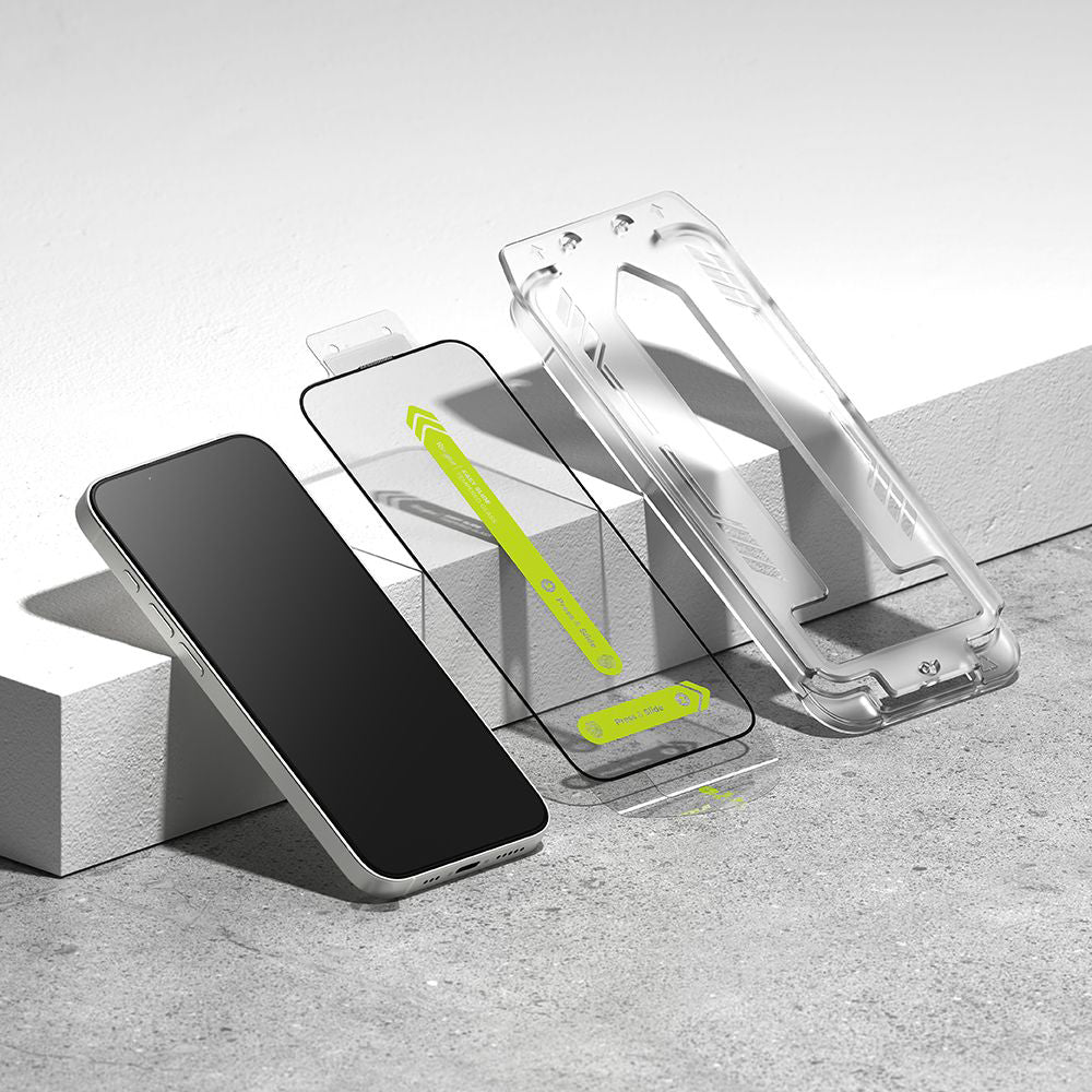 Folia ochronna na ekran Ringke Easy Slide do Apple iPhone 17e / 16e / 14 / 13 Pro, szkło hartowane, pełna klej, zestaw 2 sztuki, czarna