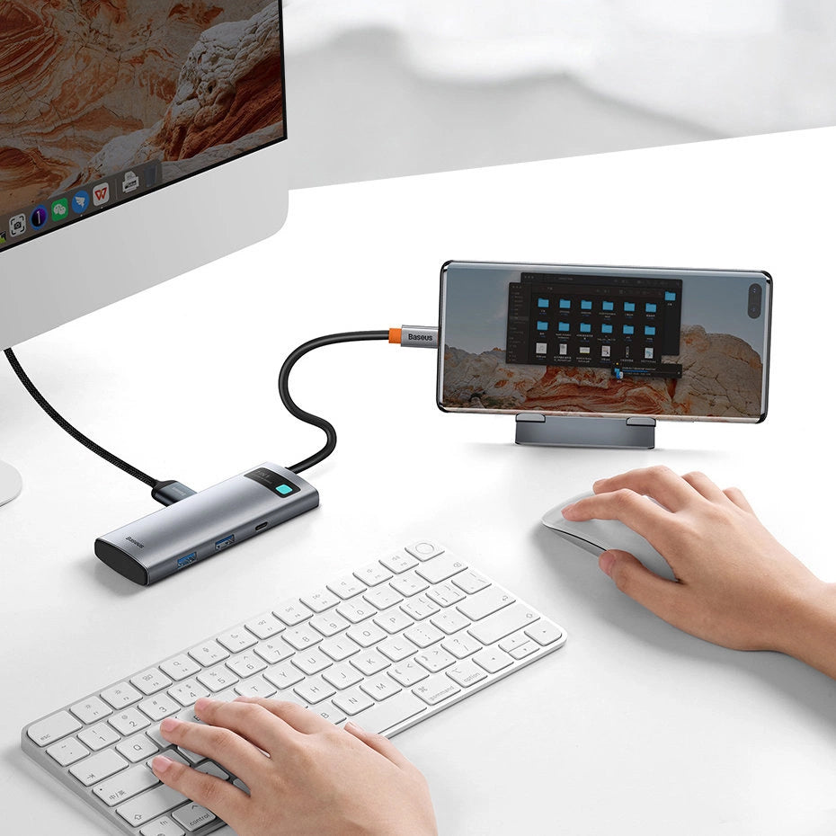 Hub USB-C Baseus Metal Gleam, 2 x USB-A 3.0 - 2 x USB-C - 1 x HDMI - 1 x SD - 1 x microSD, Szary WKWG020113
