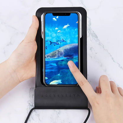 Universal Waterproof Case for Phone max. 6.8inch, Techsuit, TWC1, Black
