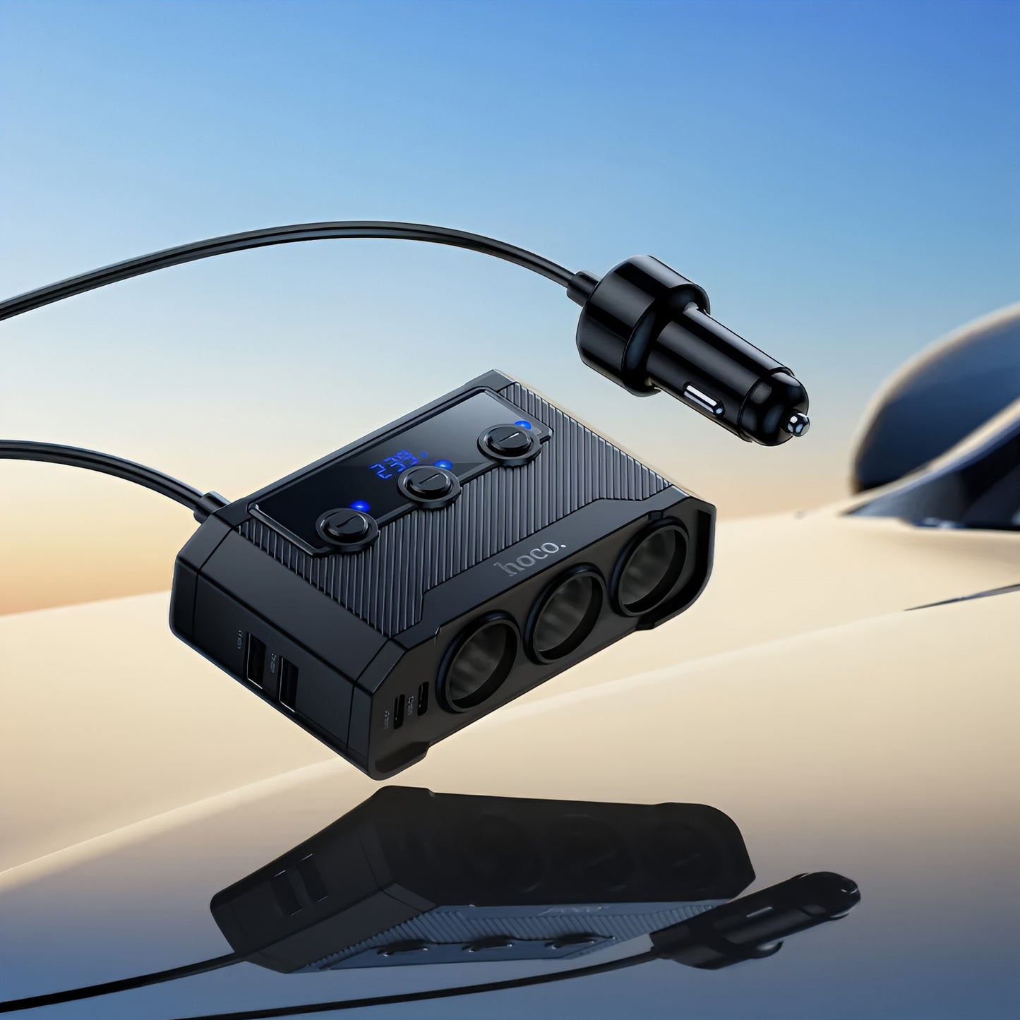 Ładowarka samochodowa HOCO Z64, 15.5W, 3.1A, 2 x USB-A - 2 x USB-C - 3 x Rozszerzenie zapalniczki, Czarny