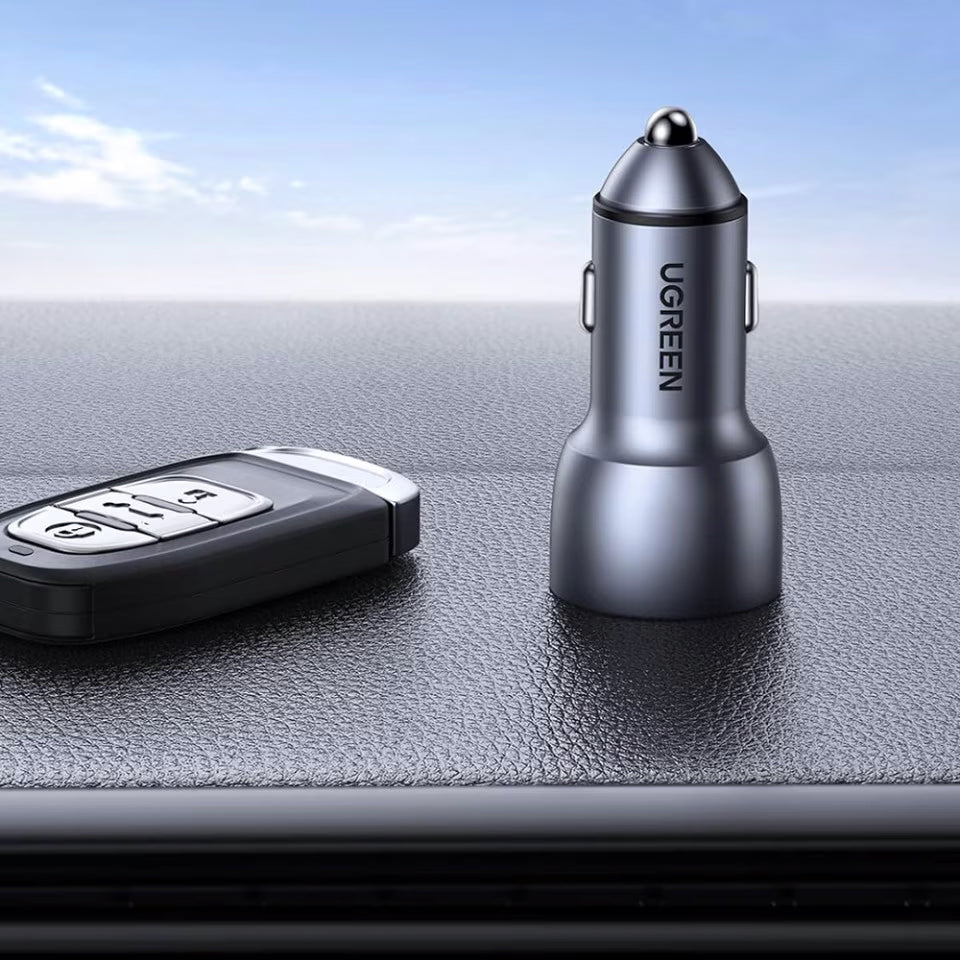 Ładowarka samochodowa UGREEN CD213, 36W, 3A, 2 x USB-A, szara 