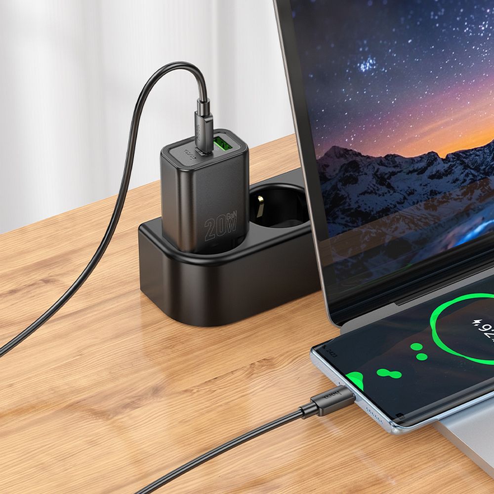 Ładowarka sieciowa z kablem Lightning HOCO N61, 20W, 3A, 1 x USB-A - 1 x USB-C, Czarny