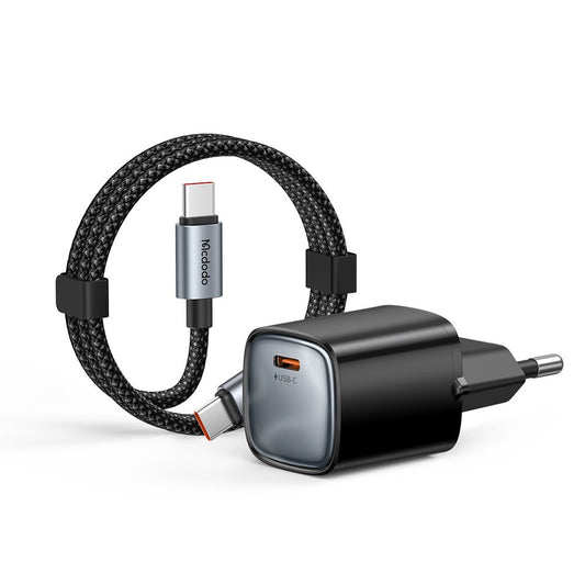 Ładowarka sieciowa z kablem USB-C Mcdodo Nano CH-8262, 65W, 3,25A, 1 x USB-C, czarna