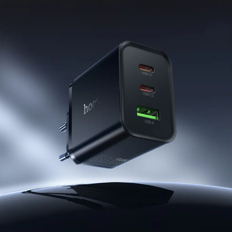 Ładowarka sieciowa HOCO N75, 65W, 3A, 1 x USB-A - 2 x USB-C, Czarny