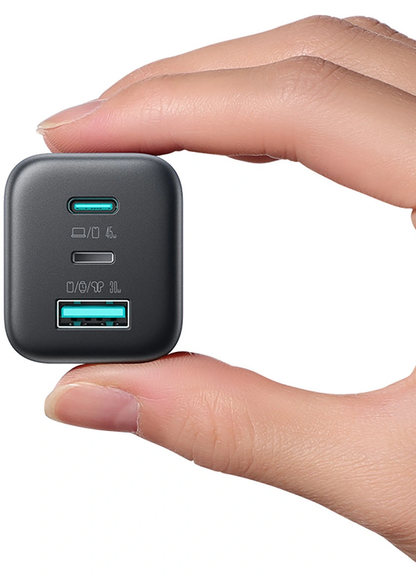 Ładowarka sieciowa Joyroom JR-TO1, 45W, 3A, 1 x Lightning - 1 x USB-A - 1 x USB-C, Czarny