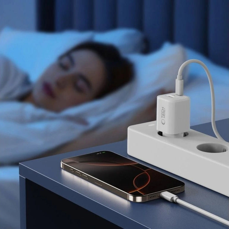 Ładowarka sieciowa Tech-Protect NCM33W, 33W, 3A, 1 x USB-A - 1 x USB-C, Biała
