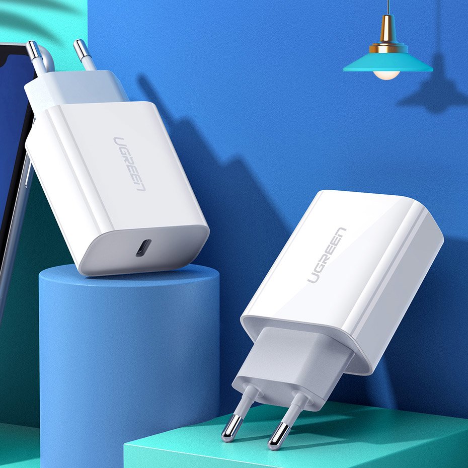 Ładowarka sieciowa UGREEN CD137, 18W, 3A, 1 x USB-C, Biała