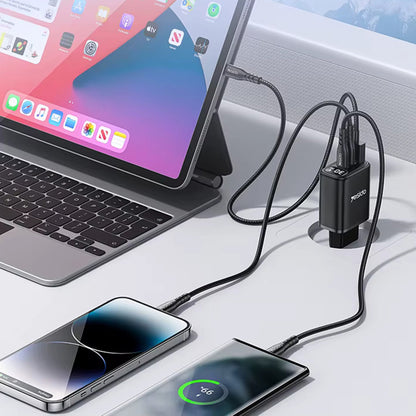Ładowarka sieciowa Yesido YC69 Display, 30W, 3A, 1 x USB-A - 2 x USB-C, Czarny