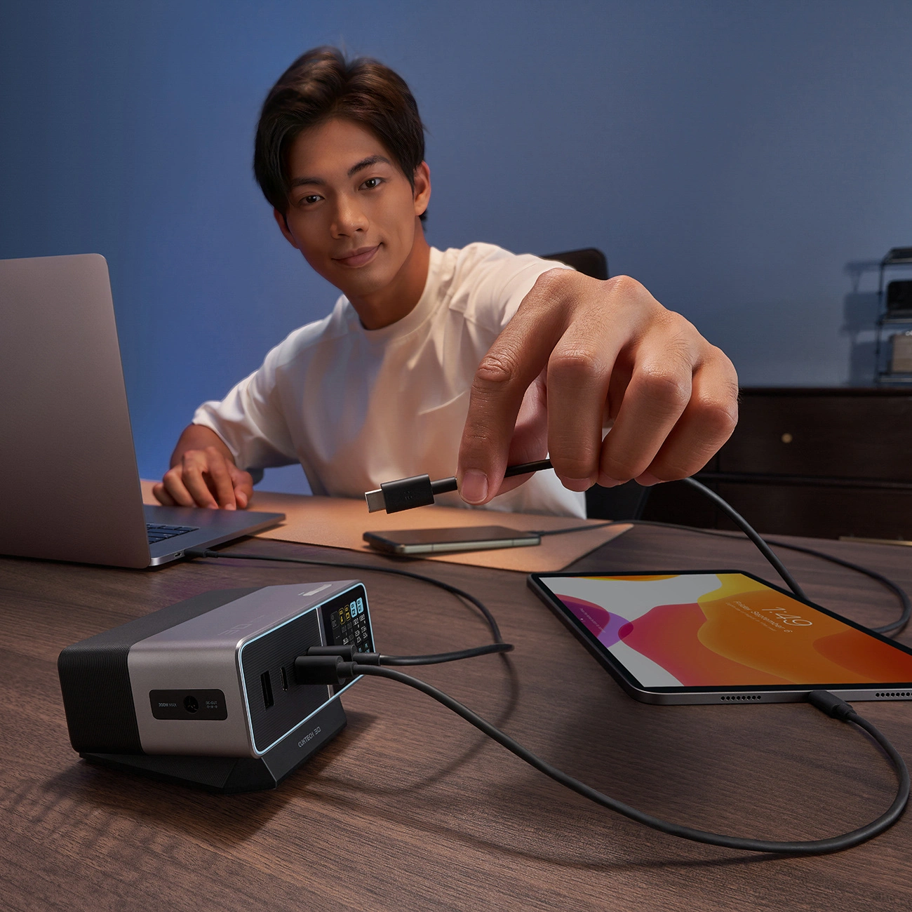 Ładowarka Stacja Cuktech TA3005U, 300W, 1 x DC - 1 x USB-A - 3 x USB-C, Szary