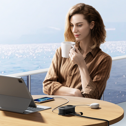 Przedłużacz Orico APP, 2 x Schuko - 2 x USB-A - 1 x USB-C, Czarny Szary