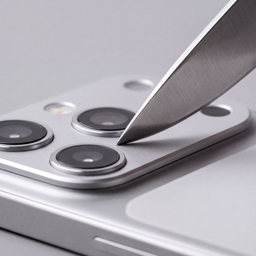 Ramka ochronna aparatu tylnego Tech-Protect Camalloy Fit+ do Apple iPhone 18 Pro Max, aluminiowa, srebrna